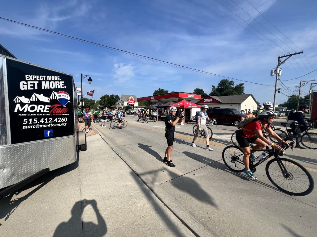 Rolling into Nevada, the meeting town — Casey's doing its best impression of a feed zone.