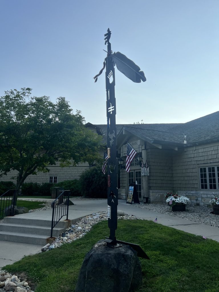 Outside the Starved Rock Visitor Center